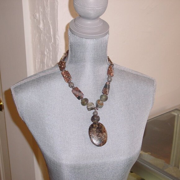 Southwestern Necklace of Jasper Stone & Mica Glass Jasper Stone Pendant - NWOT